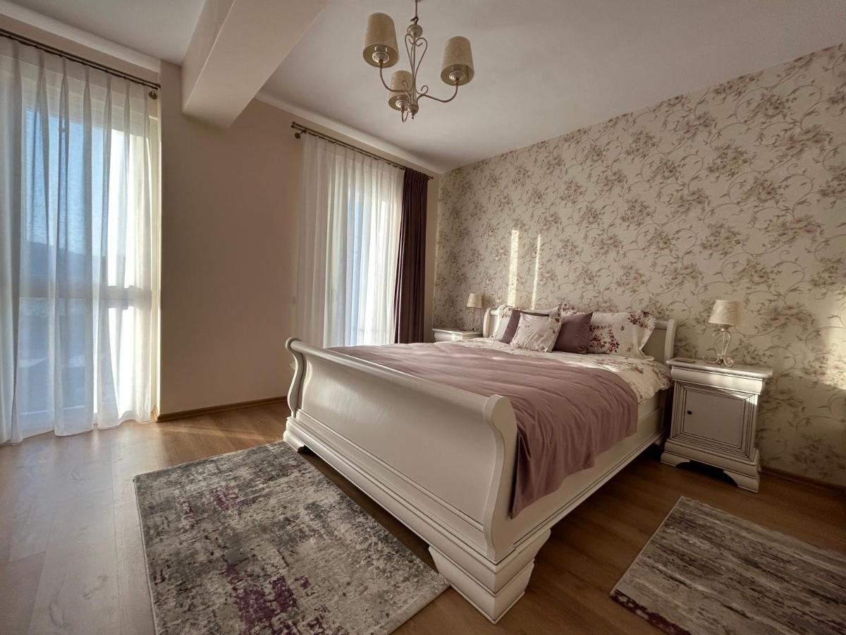 Apartament Rose Gura Humorului Kültér fotó